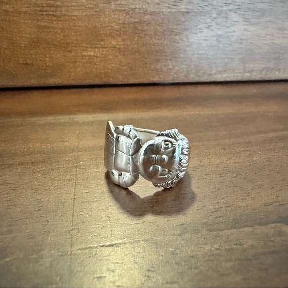 Campbells Girl Spoon Ring - Picture 5 of 12